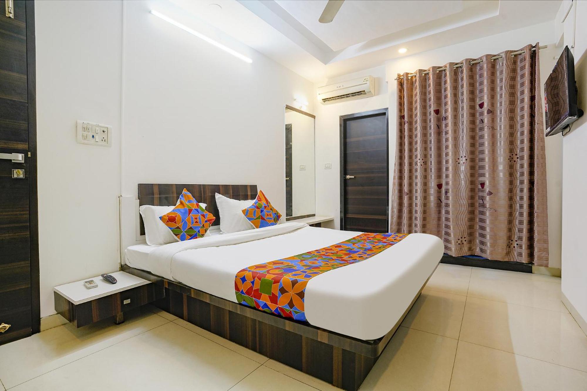 Fabhotel Shree Balaji Apartment Mira-Bhayandar Exterior foto